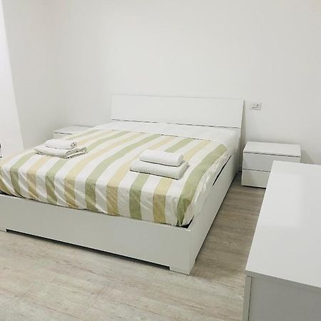 Living City Center Катания Экстерьер фото